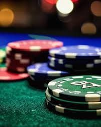 re98 Live Dealer Card Games Baccarat မြန်မာ မိုဘိုင်းဖုန်း ကစားနေသည့် မြင်ကွင်း